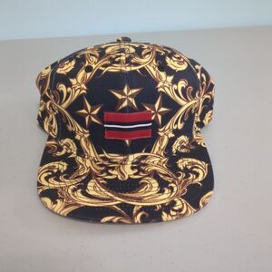 Play cloths mens 100% authentic adjustable one size strapback Multicolor